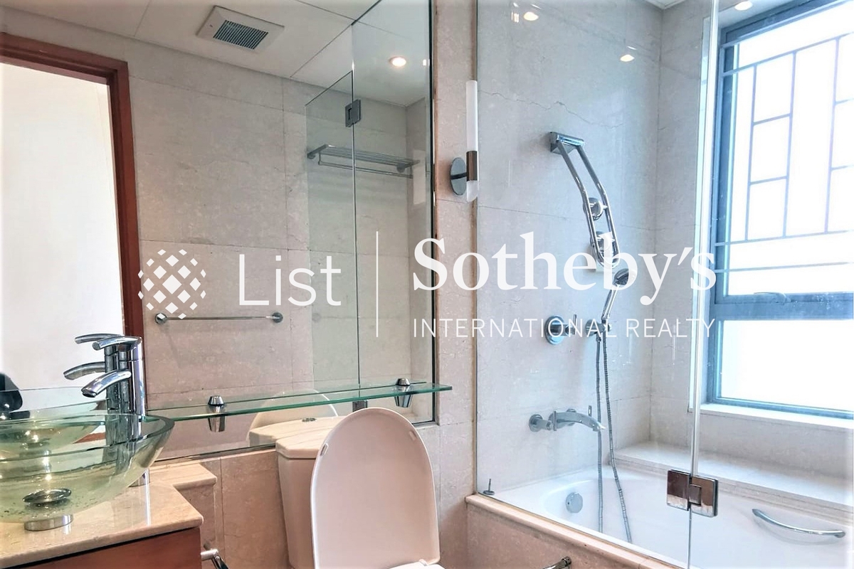 Residence Bel-Air Phase 4 Bel-Air On The Peak 貝沙灣 4期 南灣 | Guest Bathroom