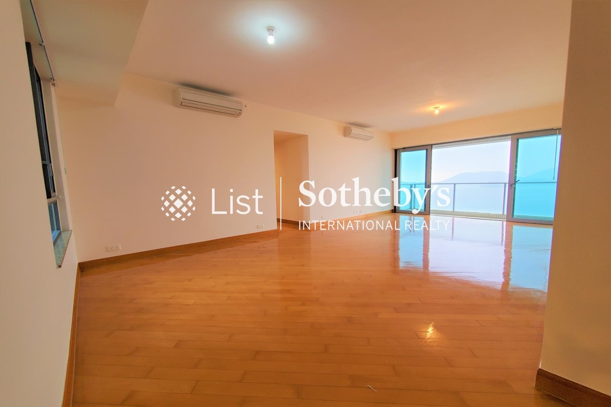 Residence Bel-Air Phase 4 Bel-Air On The Peak 貝沙灣 4期 南灣 | Living and Dining Room