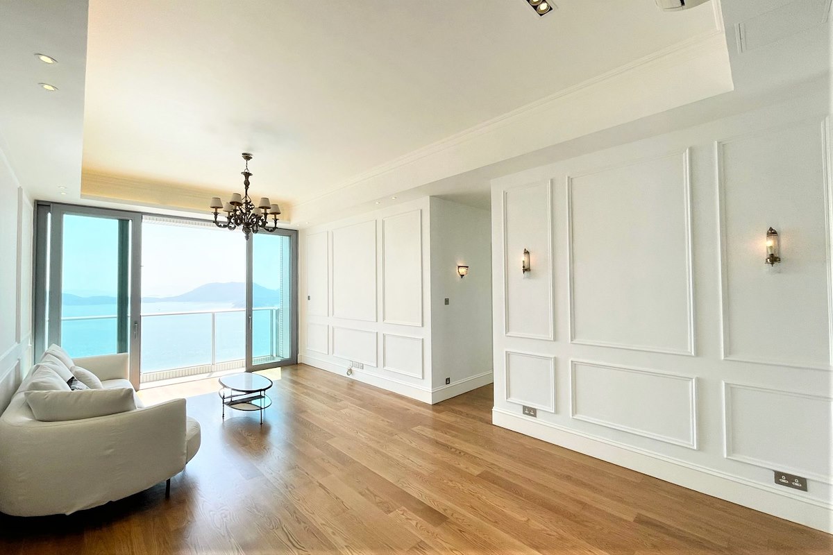 Residence Bel-Air Phase 4 Bel-Air On The Peak 貝沙灣 4期 南灣 | Living and Dining Room
