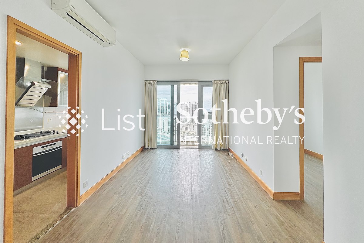 Residence Bel-Air Phase 4 Bel-Air On The Peak 貝沙灣 4期 南灣 | Living and Dining Room