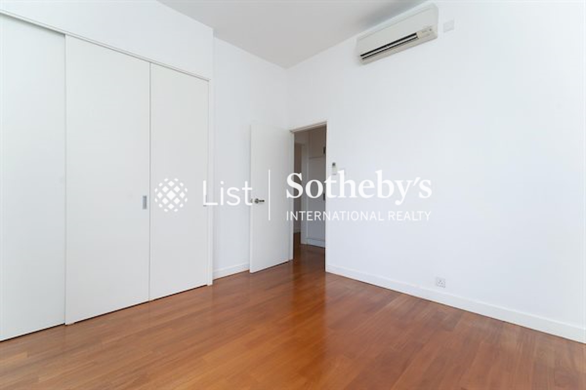 Ridge Court 冠園 | Third Bedroom