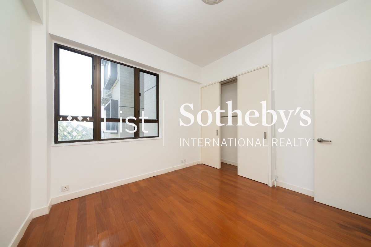 Ridge Court 冠園 | Second Bedroom