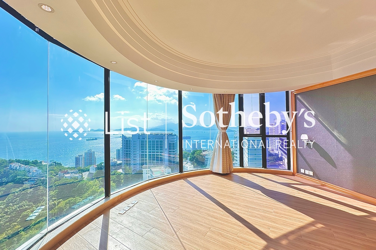 Royalton 豪峰 | Master Bedroom