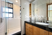 Royalton 豪峰 | Third En-suite Bathroom