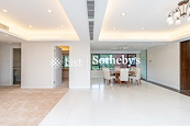 Ruby Court 嘉麟閣 | Living and Dining Rooms