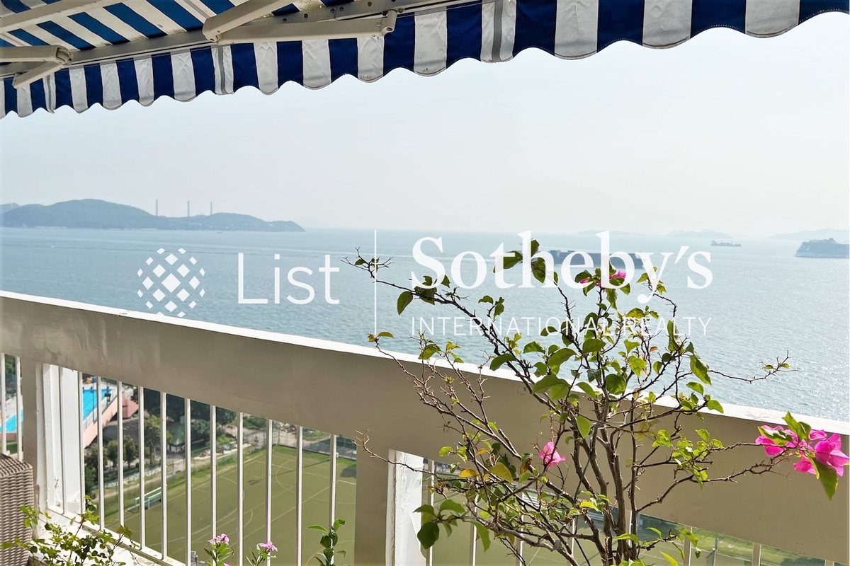 Scenic Villas 美景臺 | Balcony off Living and Dining Room