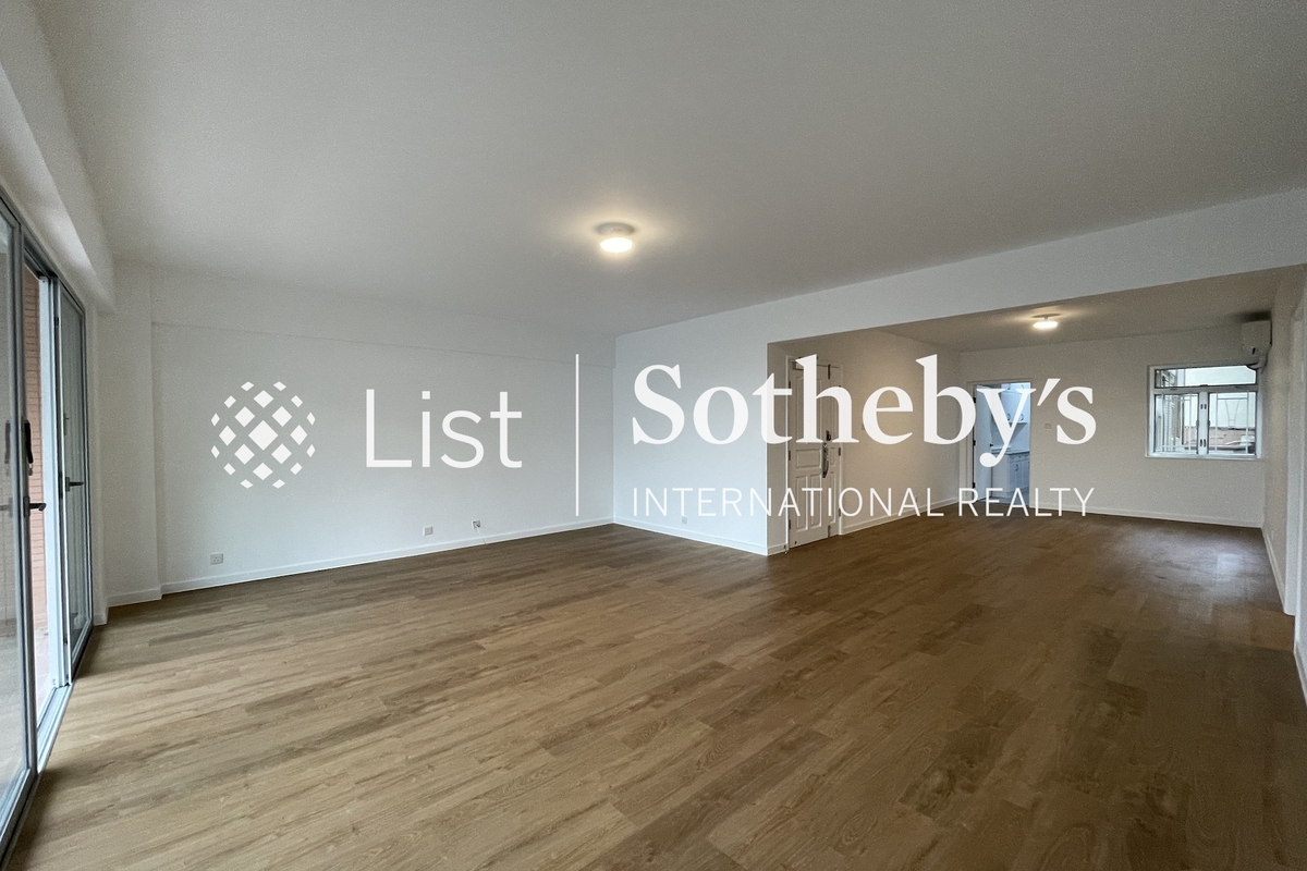 Scenic Villas 美景台 | Living and Dining Room