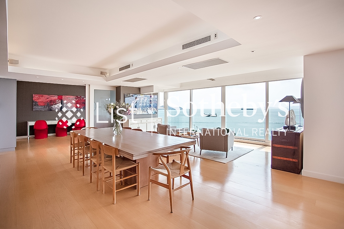 Scenic Villas 美景臺 | Living and Dining Room