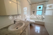 Scenic Villas 美景臺 | Master Bathroom