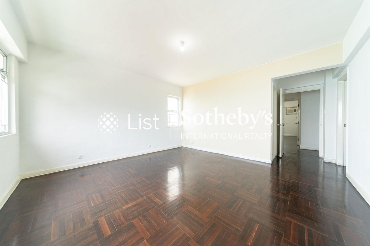 Scenic Villas 美景臺 | Master Bedroom