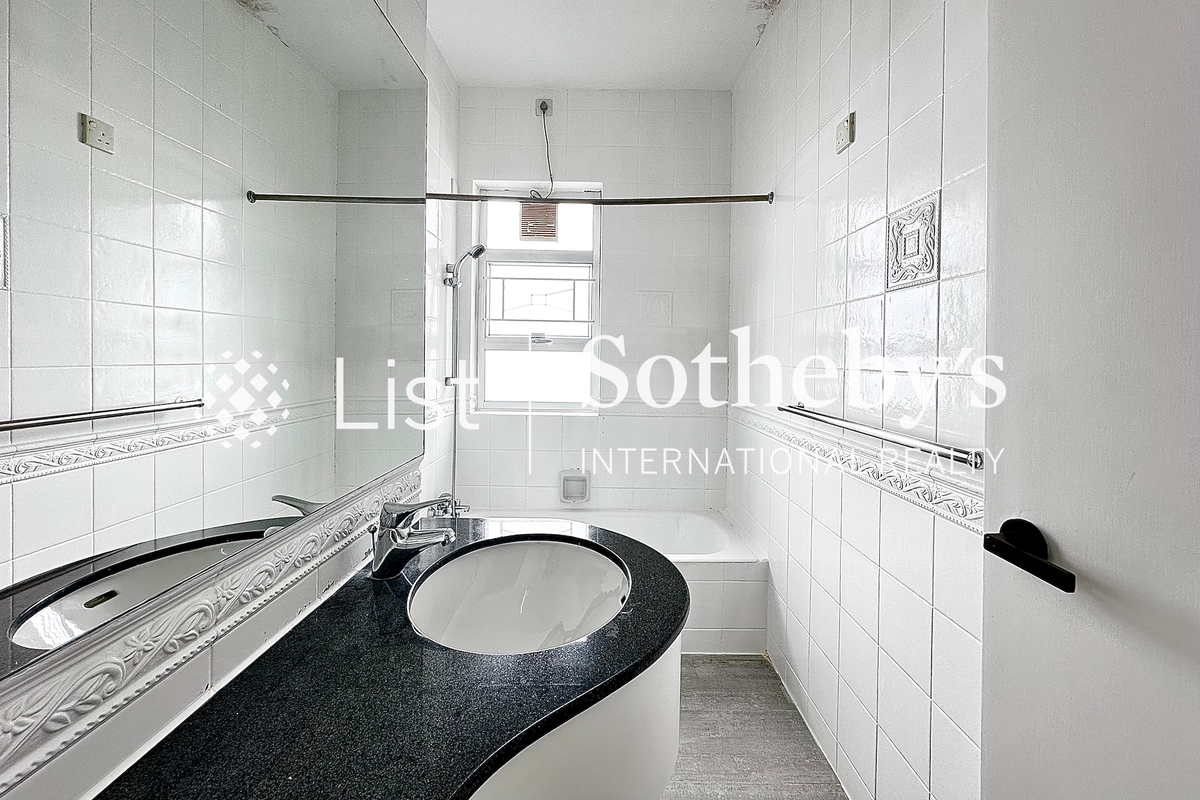 Scenic Villas 美景臺 | Second En-suite Bathroom