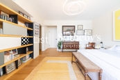 Scenic Villas 美景臺 | Master Bedroom