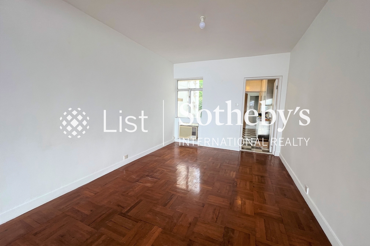 Scenic Villas 美景臺 | Living and Dining Room