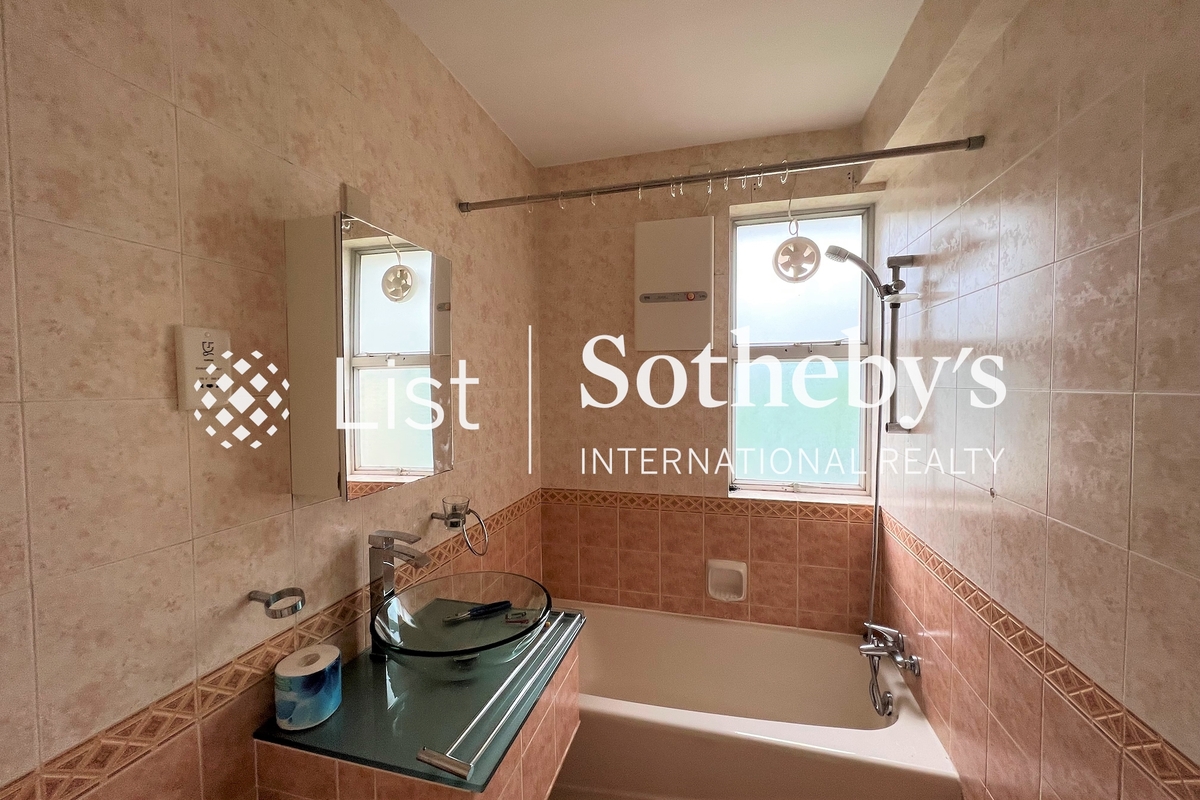 Scenic Villas 美景臺 | Guest Bathroom