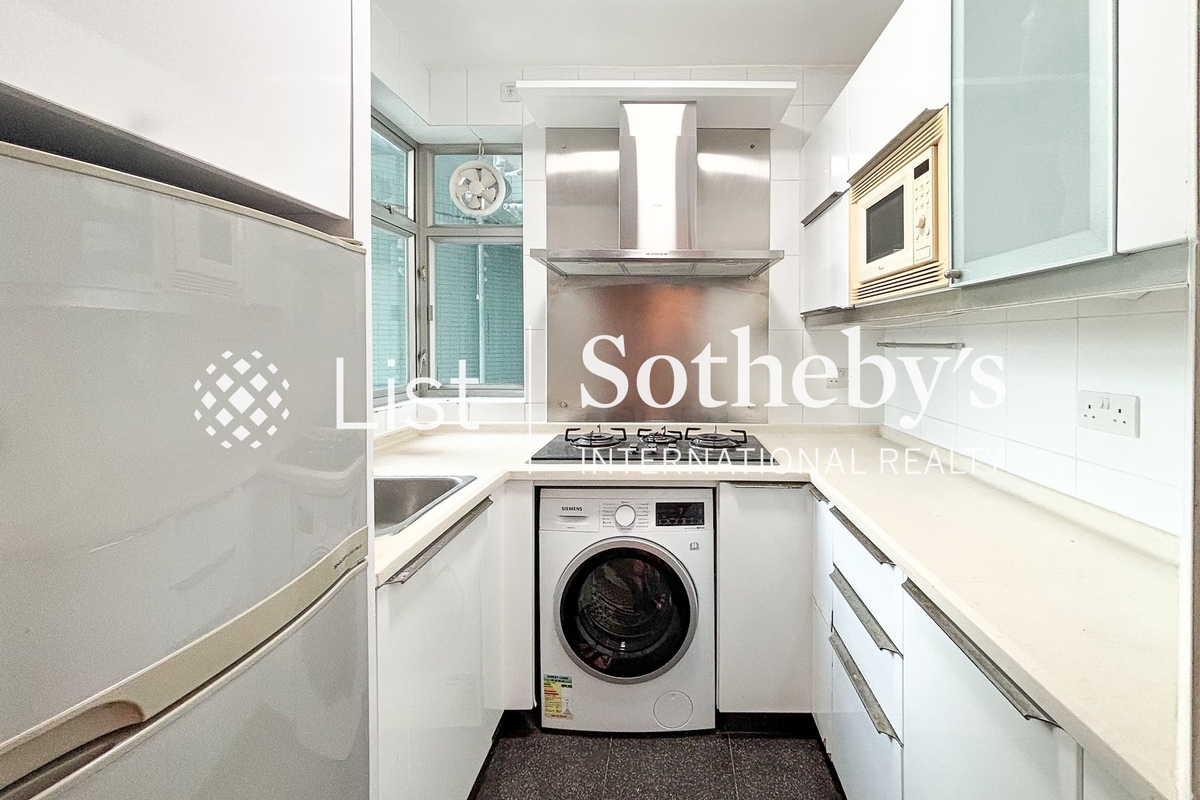 Sham Wan Towers 深湾轩 | Kitchen