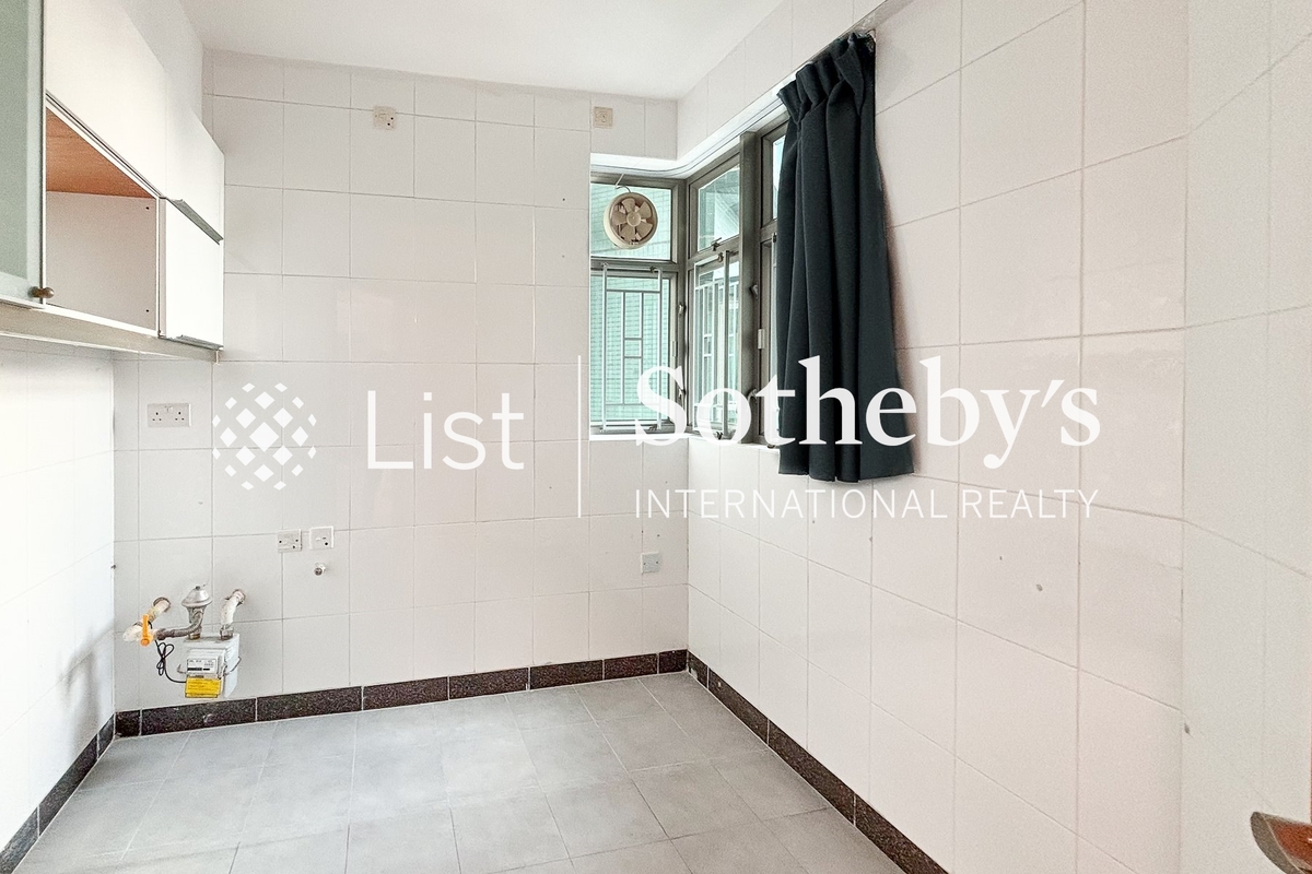 Sham Wan Towers 深湾轩 | Fourth Bedroom