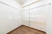 Clovelly Court 嘉富丽苑 | Walk-in Closet in Master Bedroom 