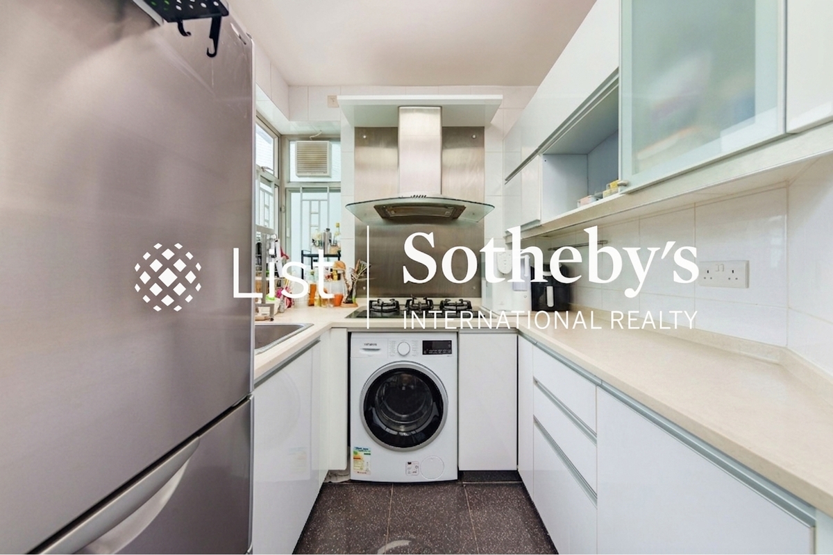 Sham Wan Towers 深灣軒 | Kitchen