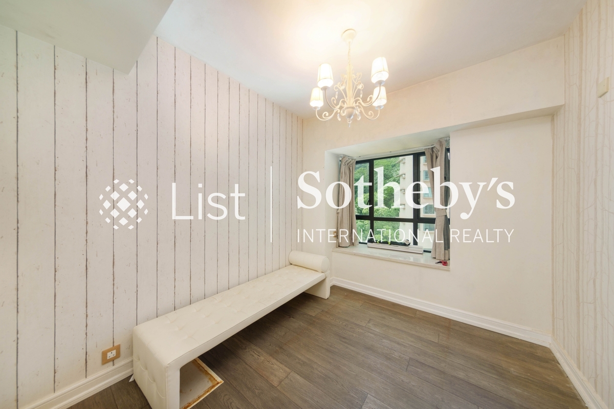 Dynasty Court 帝景園 | Second Bedroom