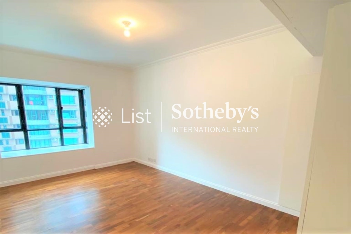 Dynasty Court 帝景園 | Third Bedroom