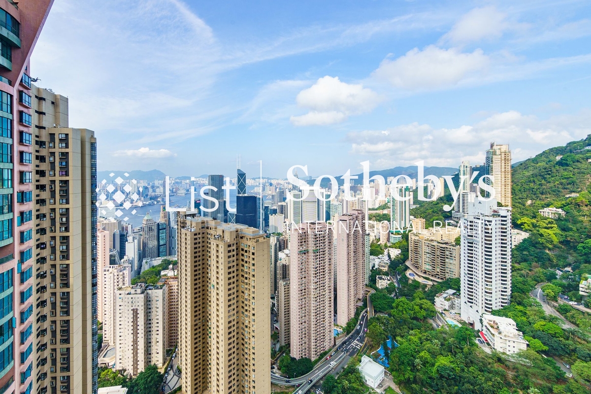 Dynasty Court 帝景園 | View from Living and Dining Room