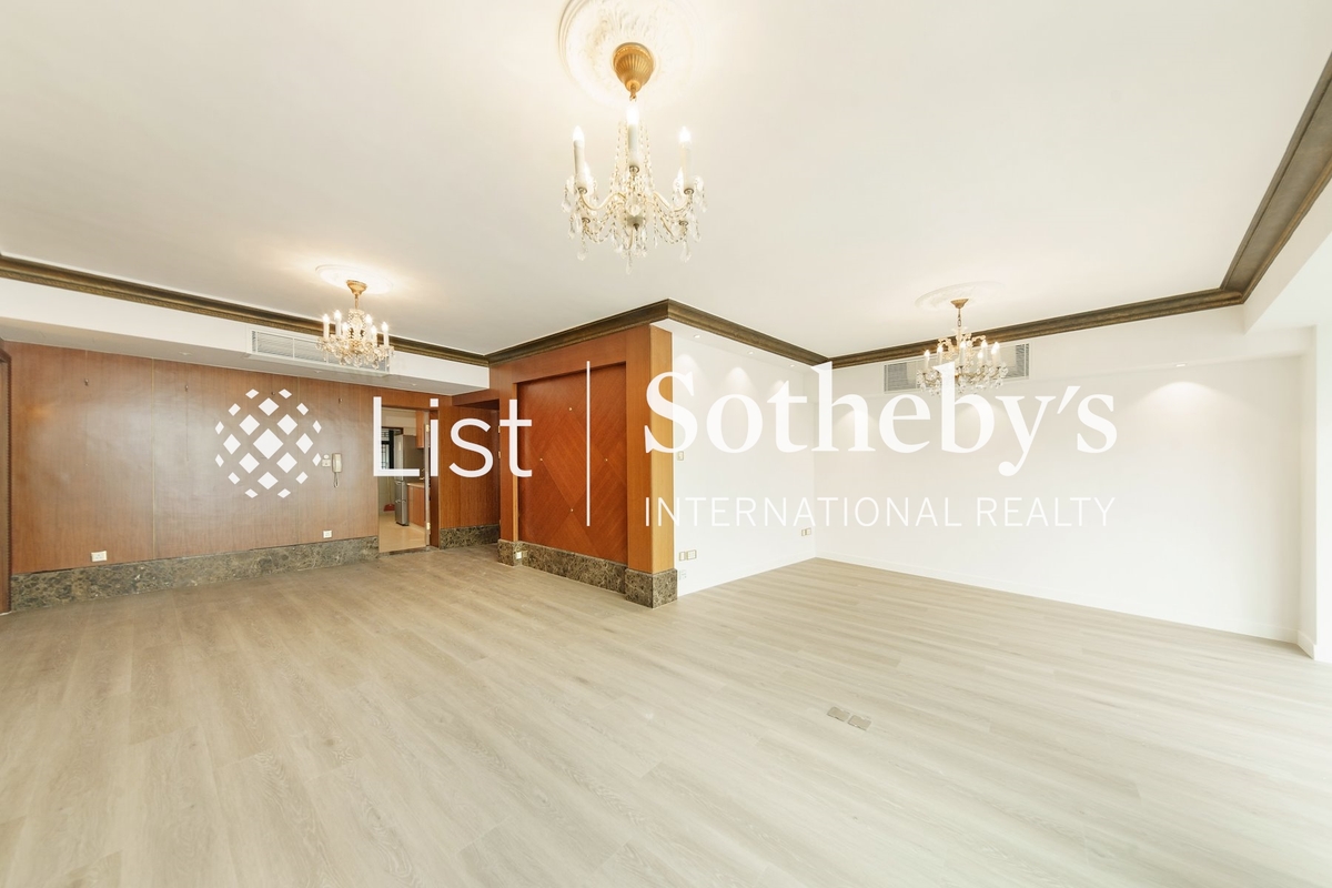 Dynasty Court 帝景园 | Living and Dining Room