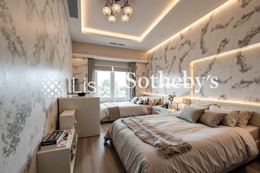 Clovelly Court 嘉富麗苑 | 