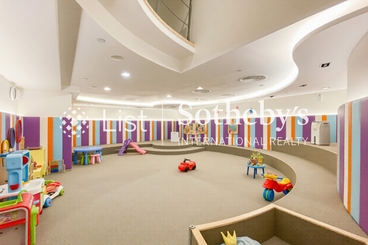 Clovelly Court 嘉富麗苑 | 