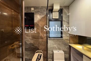 Clovelly Court 嘉富麗苑 | 