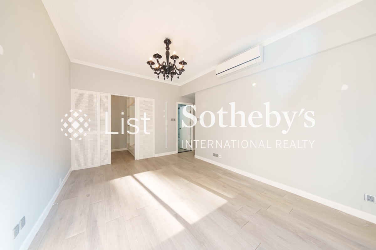 Clovelly Court 嘉富麗苑 | Master Bedroom