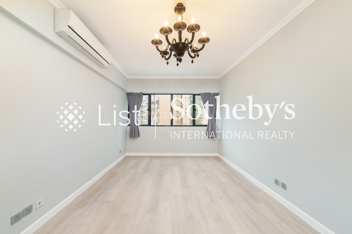 Clovelly Court 嘉富麗苑 | Master Bedroom
