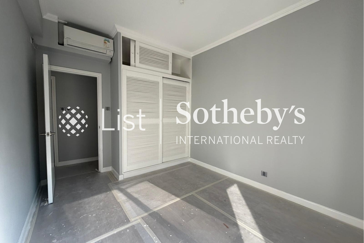 Clovelly Court 嘉富麗苑 | Second Bedroom