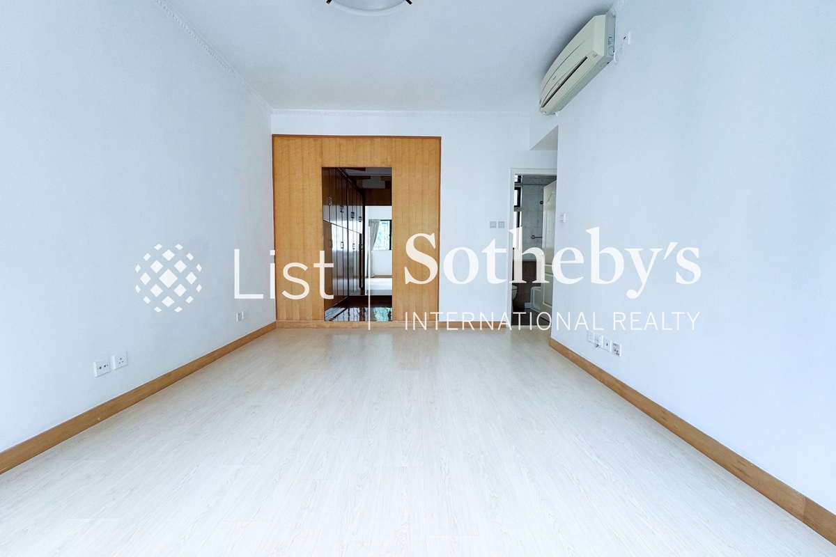 Clovelly Court 嘉富麗苑 | 