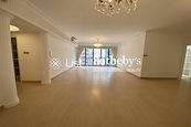Clovelly Court 嘉富麗苑 | Living and Dining Room