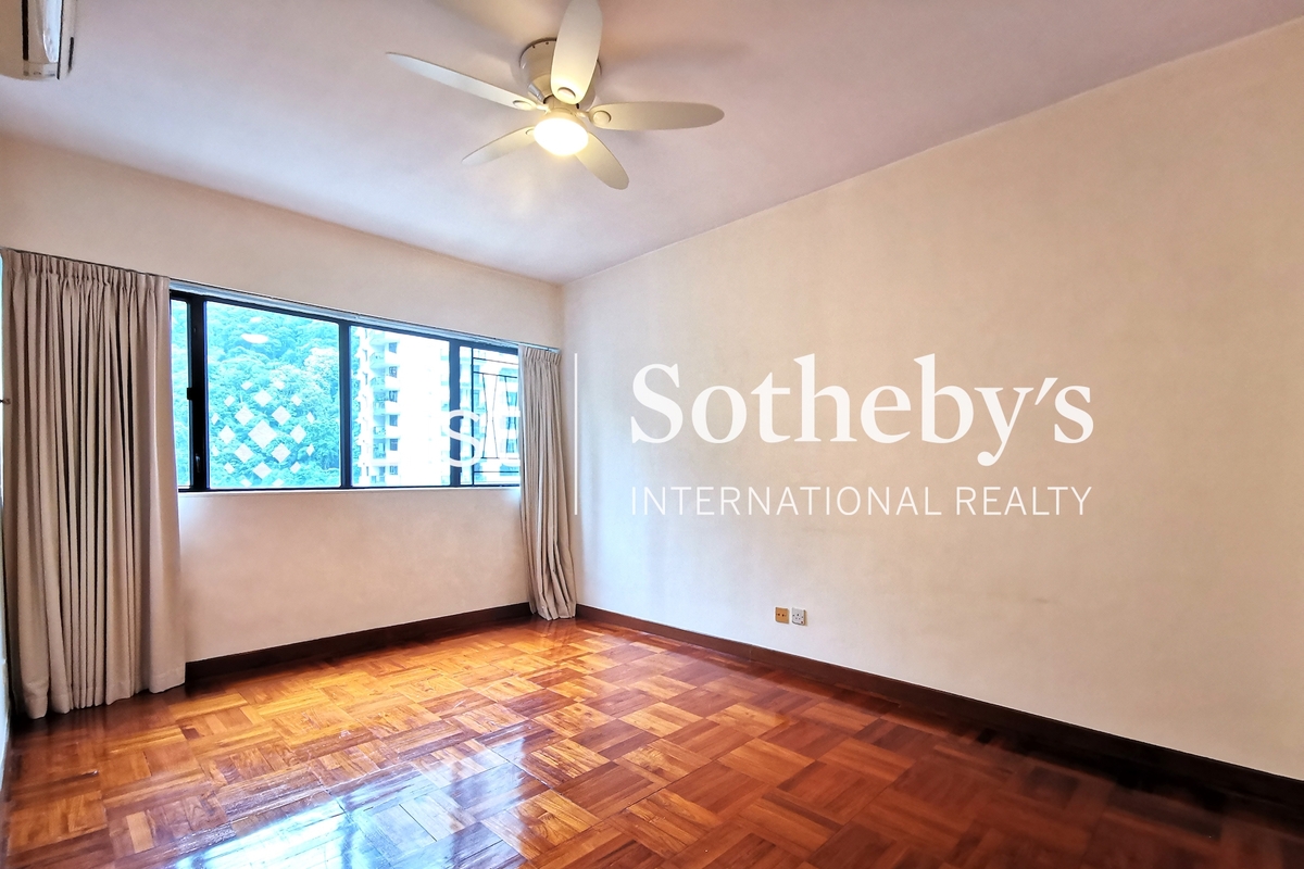 Clovelly Court 嘉富麗苑 | Master Bedroom