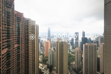 Clovelly Court 嘉富麗苑 | 