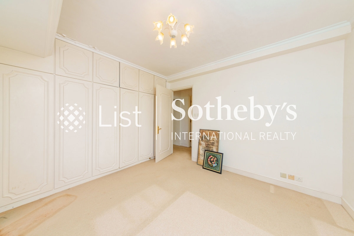 South Bay Towers 南灣大廈 | Master Bedroom