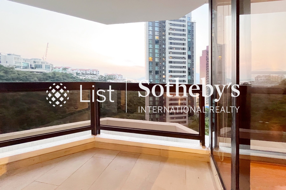 South Bay Towers 南湾大厦 | Balcony off Living Room