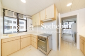 South Bay Towers 南灣大廈 | Kitchen
