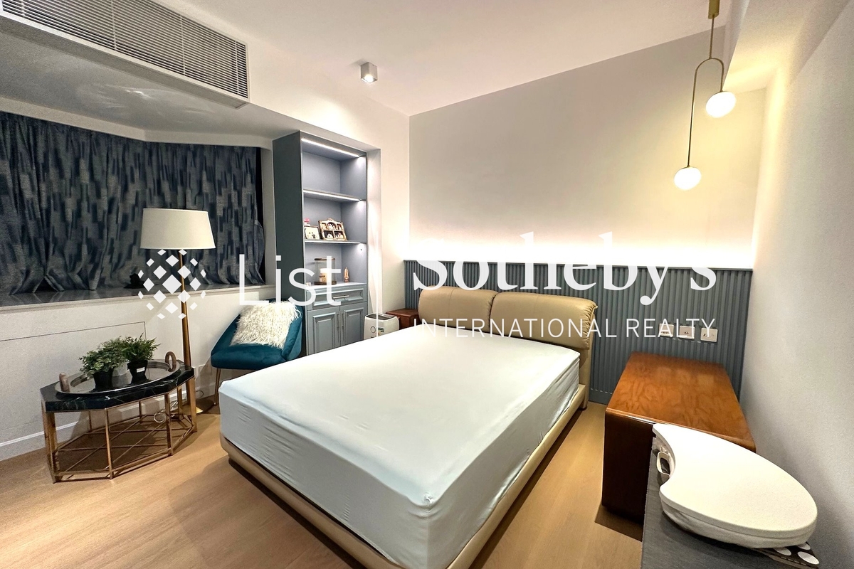 South Bay Towers 南灣大廈 | Second Bedroom
