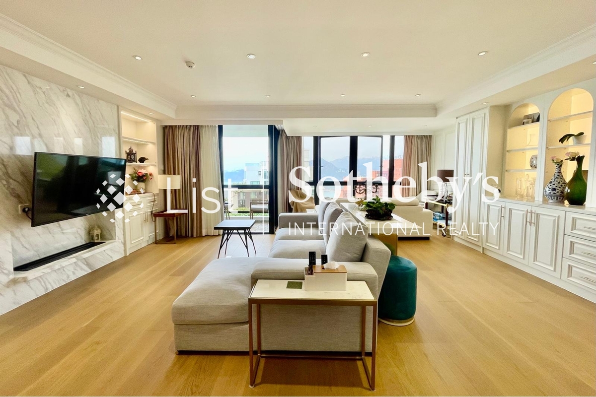 South Bay Towers 南灣大廈 | Living Room