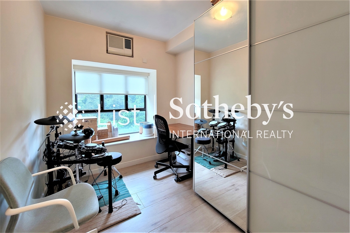 Blessings Garden 殷樺花園 | Third Bedroom