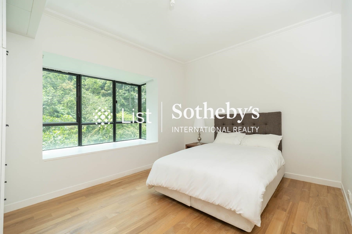 Dynasty Court 帝景園 | Second Bedroom