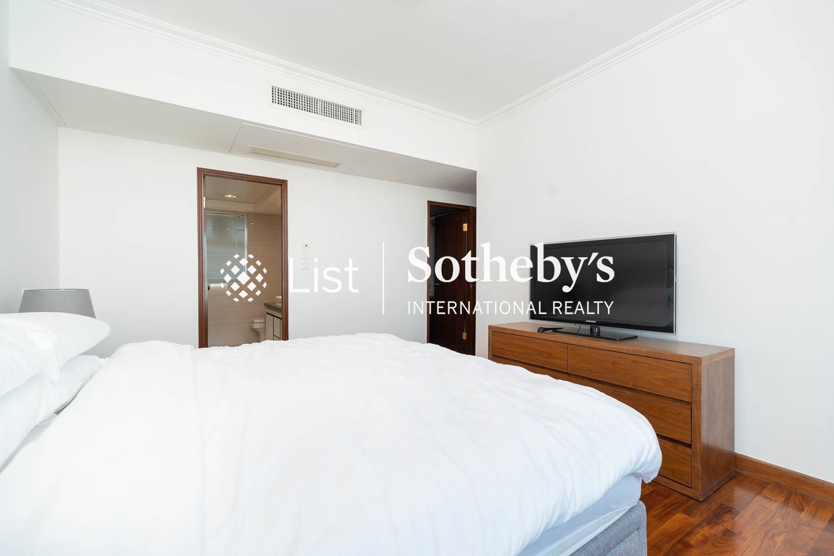 Dynasty Court 帝景園 | Master Bedroom