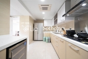 Dynasty Court 帝景園 | Kitchen