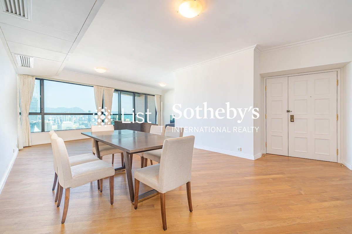 Dynasty Court 帝景园 | Living and Dining Room