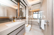 Dynasty Court 帝景園 | Guest Bathroom