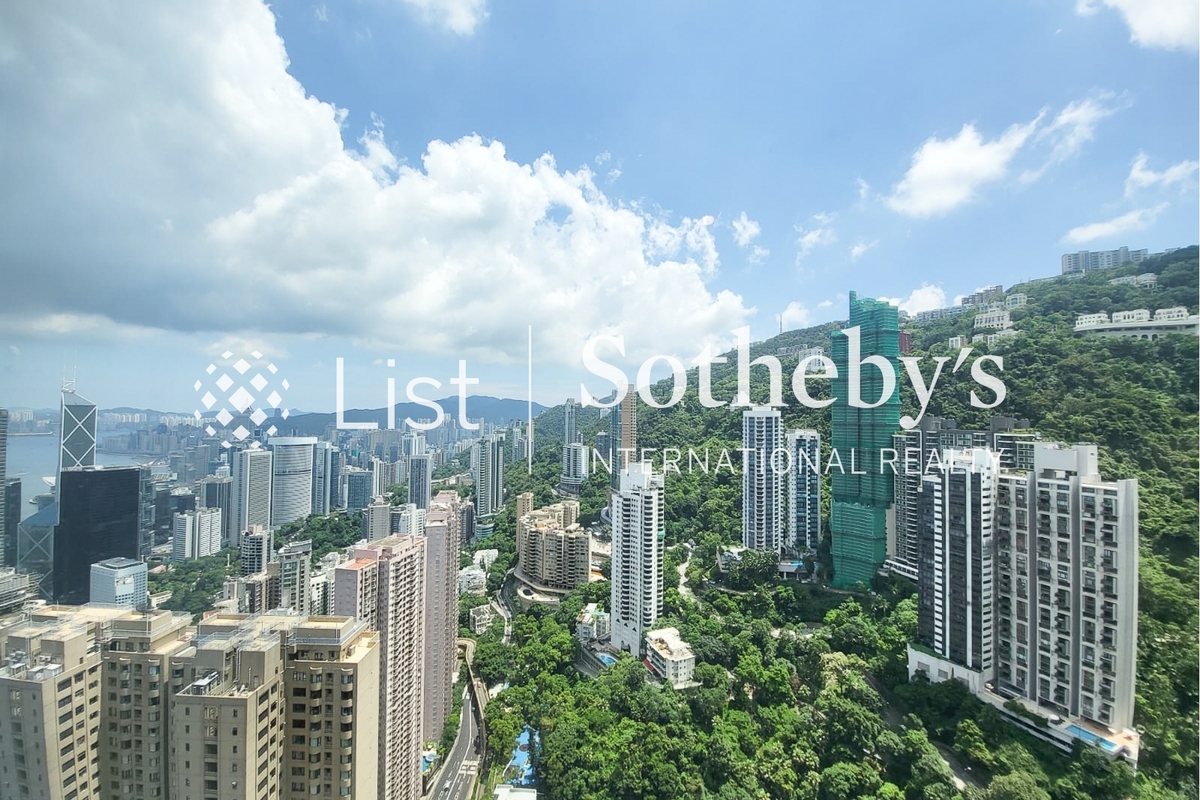 Dynasty Court 帝景園 | View from Dining Room