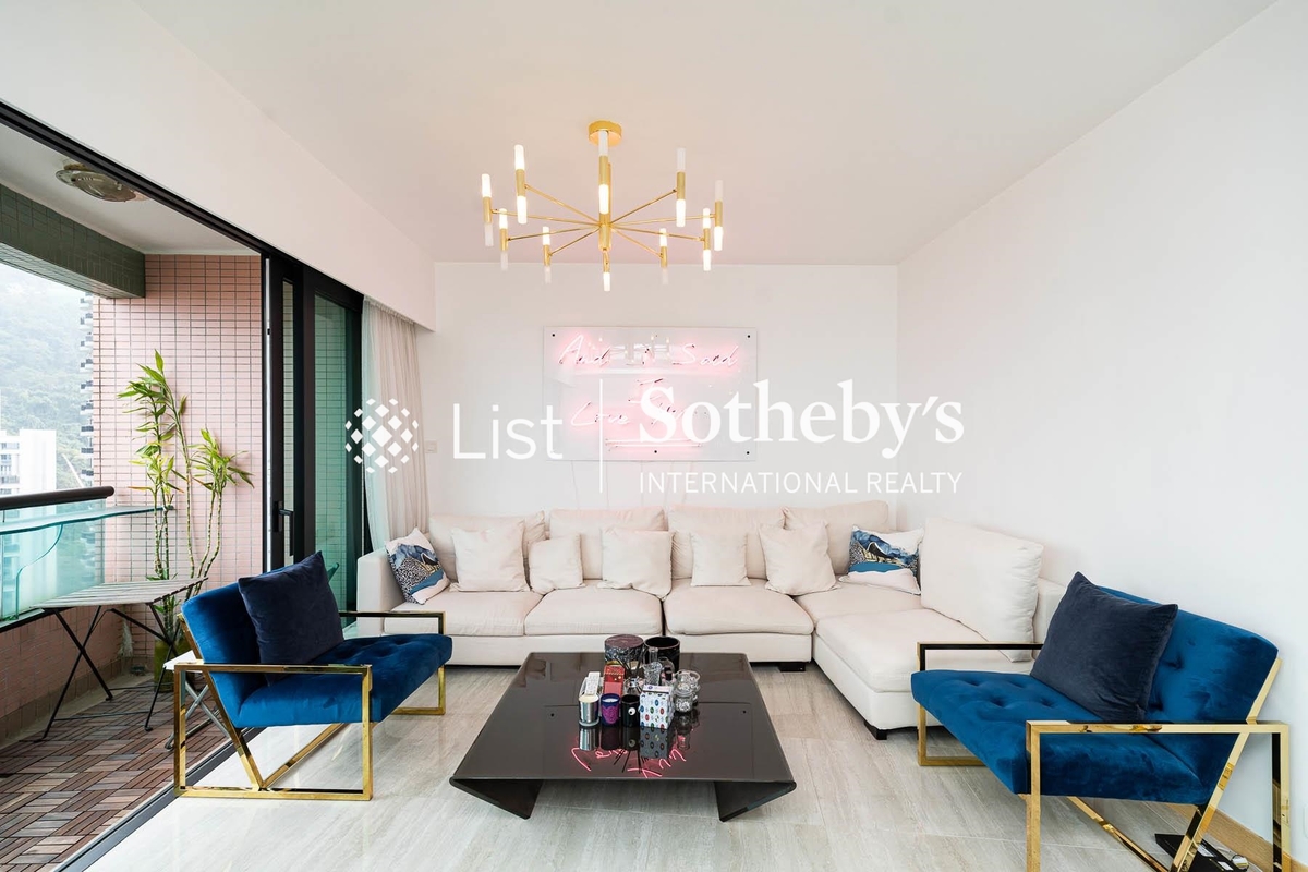 Dynasty Court 帝景園 | Living Area