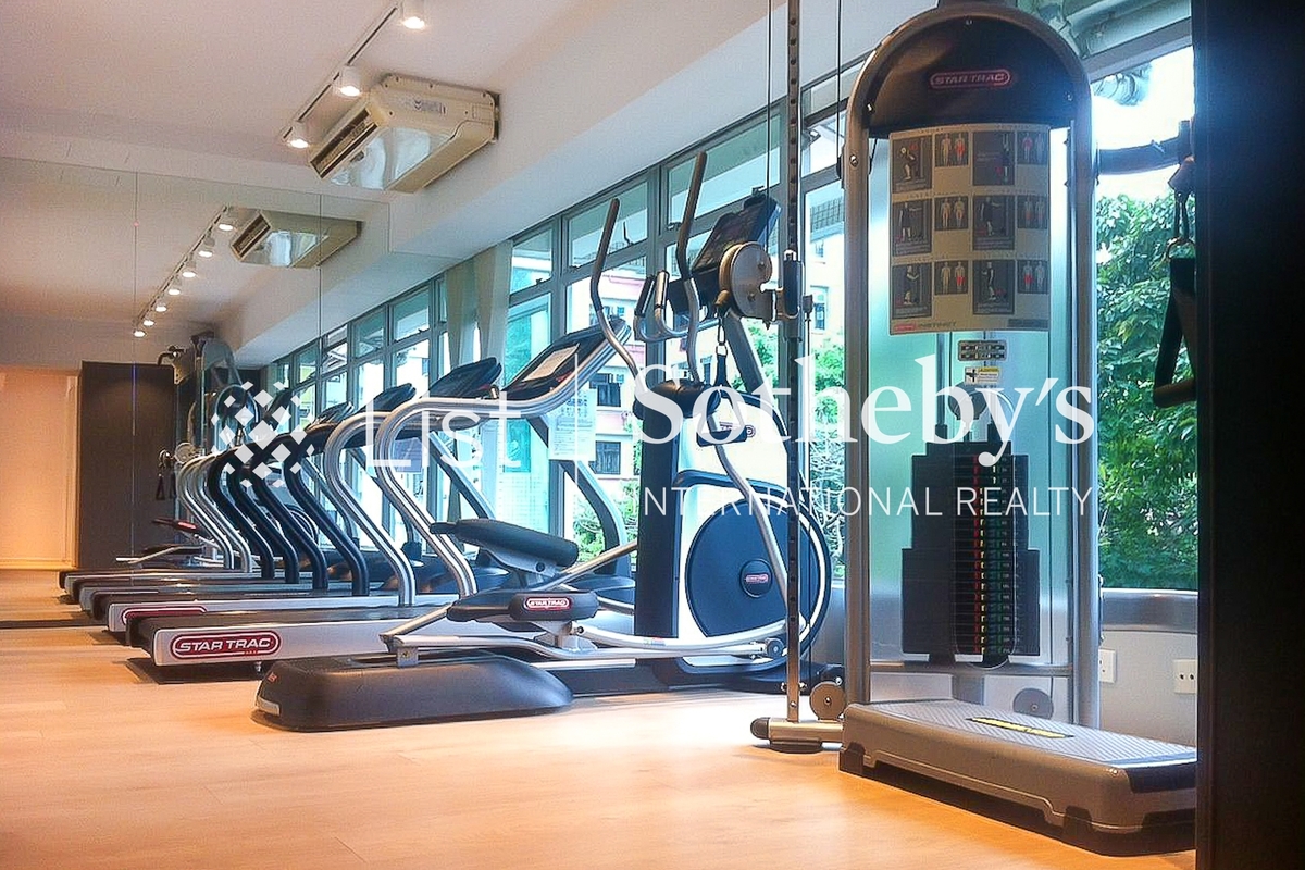 Cherry Crest 翠麗軒 | Clubhouse Gym 